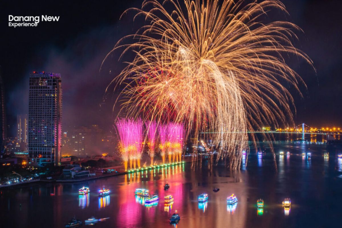 Fireworks over Da Nang
